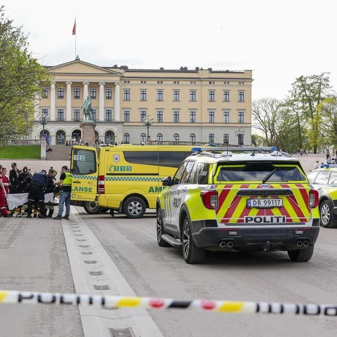 Police stop knife attack in central Oslo after man stabs 1 person and threatens others